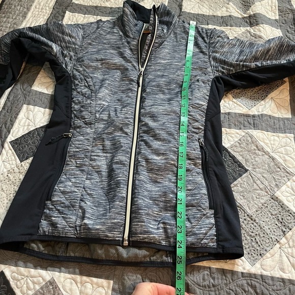 Icebreaker MerinoLOFT Helix Fraser Peaks Jacket women’s small - Picture 10 of 11